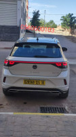 voitures-volkswagen-t-roc-2024-rline-full-option-sidi-bel-abbes-algerie