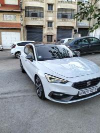 سيارات-seat-leon-2022-fr-درارية-الجزائر