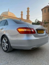 سيارات-mercedes-classe-e-2014-بئر-العاتر-تبسة-الجزائر