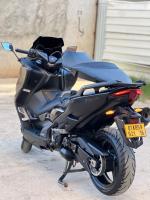 motos-et-scooters-tmax-yamaha-2021-jijel-algerie