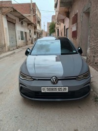 سيارات-volkswagen-golf-8-2025-r-line-بوغزول-المدية-الجزائر