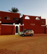 TIMIMOUNE L OASIS ROUGE 