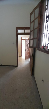 appartement-location-f2-alger-bordj-el-kiffan-algerie