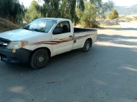 سيارات-toyota-hilux-2006-تيزي-وزو-الجزائر