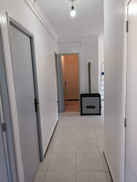 appartement-location-f4-annaba-algerie