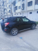 tout-terrain-suv-toyota-rav4-2009-constantine-algerie