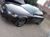 voitures-audi-a4-2014-bab-ezzouar-alger-algerie