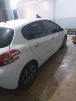 voitures-peugeot-208-2013-setif-algerie