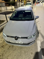 automobiles-volkswagen-golf-8-2021-15-essence-150ch-bab-ezzouar-alger-algerie