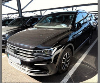 voitures-volkswagen-tiguan-2024-life-business-14-hybrid-245-dsg6-azazga-tizi-ouzou-algerie