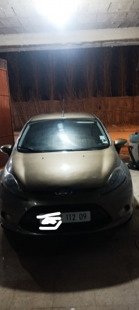 voitures-ford-fiesta-2012-boufarik-blida-algerie