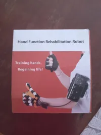 Robot de réhabilitation de la main 