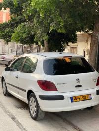 سيارات-peugeot-307-2002-براقي-الجزائر
