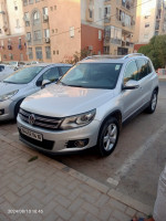 voitures-volkswagen-tiguan-2014-cup-bayadha-el-oued-algerie