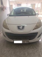 voitures-peugeot-207-2011-tlemcen-algerie