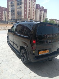 السيارات-النفعية-fiat-doblo-2024-البليدة-الجزائر