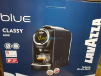 Machine a café lavazza blue