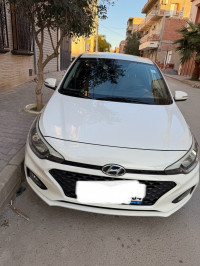 voitures-hyundai-i20-2019-prestige-bordj-bou-arreridj-algerie