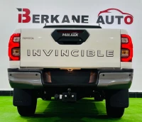 Toyota HILUX 4x4 2023 invincible