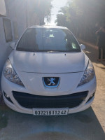 voitures-peugeot-207-2012-bou-haroun-tipaza-algerie