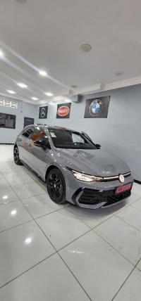 سيارات-volkswagen-golf-8-2025-r-line-بئر-الجير-وهران-الجزائر