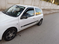 voitures-renault-clio-2-2002-meftah-blida-algerie