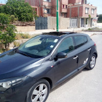 moyenne-berline-renault-megane-3-2010-dynamique-ain-bessem-bouira-algerie