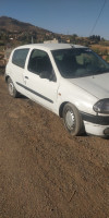 voitures-renault-clio-2-2001-lakhdaria-bouira-algerie