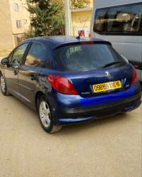 voitures-peugeot-207-2006-saoula-alger-algerie