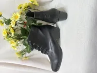 Chaussure en cuire MINELLI noir neuf 