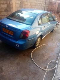 سيارات-chevrolet-optra-5-portes-2005-لارباع-البليدة-الجزائر