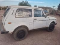 tout-terrain-suv-lada-niva-1988-hassi-dahou-sidi-bel-abbes-algerie