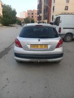 citadine-peugeot-207-2011-batna-algerie