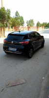 voitures-renault-clio-5-2021-intens-chlef-algerie