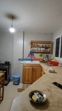 appartement-vente-f3-alger-saoula-algerie