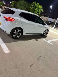 سيارات-renault-clio-5-2023-rs-line-عين-النعجة-الجزائر
