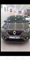 berline-renault-symbol-2018-made-in-bladi-tlemcen-algerie