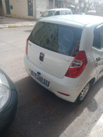 mini-citadine-hyundai-i10-2014-taskriout-bejaia-algerie