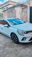 voitures-renault-clio5-2021-vontous-plus-les-eucalyptus-alger-algerie