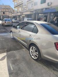 سيارات-skoda-rapid-2019-edition-باب-الزوار-الجزائر