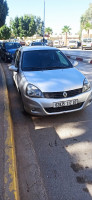 citadine-renault-clio-campus-2012-chlef-algerie