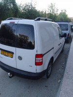 voitures-volkswagen-caddy-2015-tola-bordj-bou-arreridj-algerie