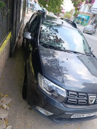 سيارات-dacia-sandero-2017-stepway-عزازقة-تيزي-وزو-الجزائر