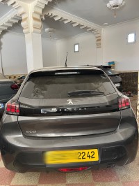 سيارات-peugeot-208-2022-style-عين-الدفلى-الدفلة-الجزائر