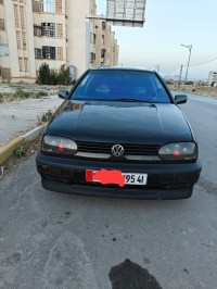 سيارات-volkswagen-golf-3-1995-سدراتة-سوق-أهراس-الجزائر