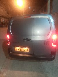 voitures-fiat-doblo-2024-blida-algerie