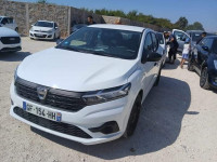 citadine-dacia-sandero-2022-annaba-algerie