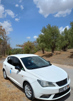 voitures-seat-ibiza-2012-fully-algerie