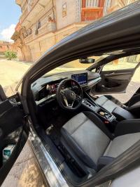 سيارات-volkswagen-golf-8-2025-r-line-العلمة-سطيف-الجزائر