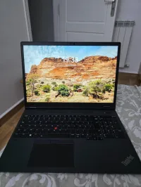Lenovo Thinkpad p16v Gen 2 16 pouce comme neuf